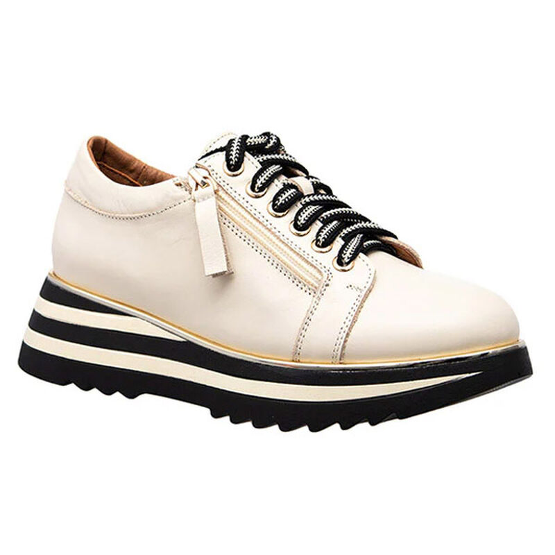 Alfie & Evie Hosting Shoe image number 6